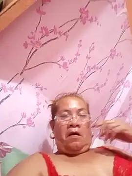 Snapshot of vickyhot1966 chatting on November 3, 2025, 9:57 am vickyhot1966 online show from November 3, 2025, 9:57 am