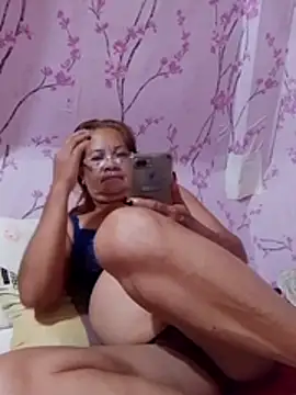 Snapshot of vickyhot1966 chatting on December 2, 2025, 9:49 pm vickyhot1966 online show from December 2, 2025, 9:49 pm