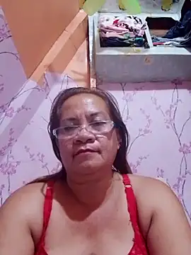 Snapshot of vickyhot1966 chatting on February 14, 2026, 2:28 pm vickyhot1966 online show from February 14, 2026, 2:28 pm