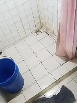 Snapshot of juan7305 chatting on October 4, 2025, 1:23 pm juan7305 online show from October 4, 2025, 1:23 pm