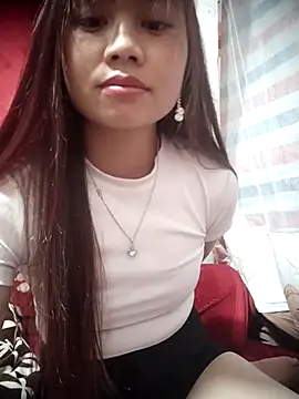 Snapshot of Dung-Thao19 chatting on February 22, 2026, 2:41 pm Dung-Thao19 online show from February 22, 2026, 2:41 pm