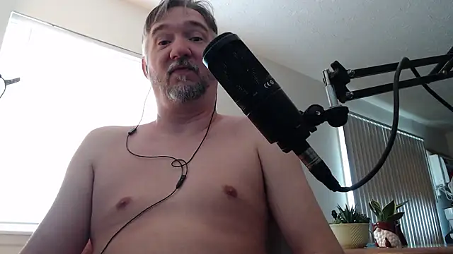 Snapshot of breezeolson chatting on February 19, 2026, 3:31 pm breezeolson online show from February 19, 2026, 3:31 pm