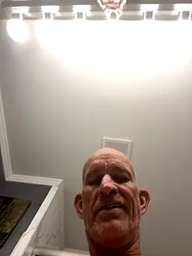 Snapshot of RightSized62 chatting on September 12, 2025, 1:00 pm RightSized62 online show from September 12, 2025, 1:00 pm