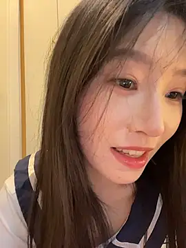 xixi gougou online show from November 25, 2025, 3:34 pm