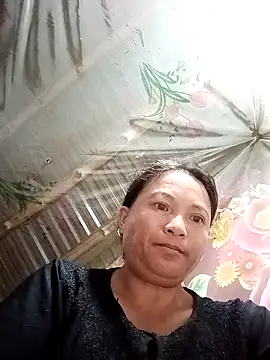 Snapshot of Love-Mama33 chatting on September 26, 2025, 11:22 pm Love-Mama33 online show from September 26, 2025, 11:22 pm