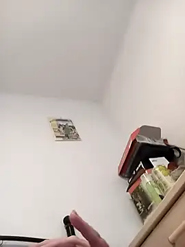 gigolobcn online show from March 6, 2026, 6:14 pm