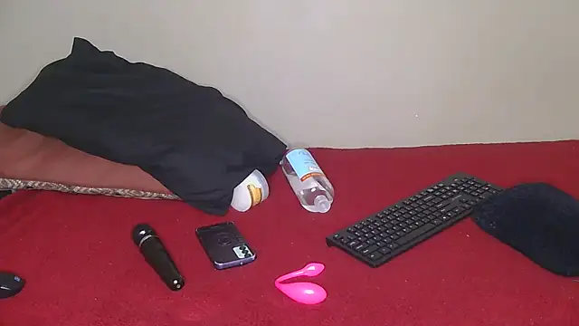 Snapshot of CherieBlushX chatting on June 11, 2026, 5:21 pm CherieBlushX online show from June 11, 2026, 5:21 pm