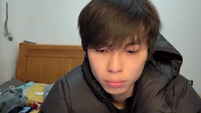 Snapshot of w5206t chatting on November 17, 2025, 9:24 am w5206t online show from November 17, 2025, 9:24 am