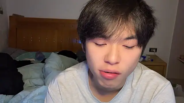 Snapshot of w5206t chatting on November 5, 2025, 10:46 pm w5206t online show from November 5, 2025, 10:46 pm