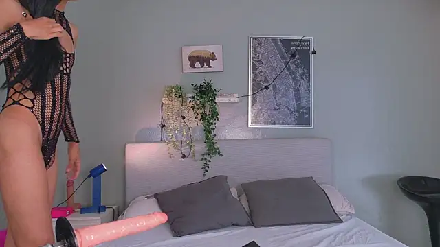 Nickifox   online show from January 12, 2026, 7:53 pm