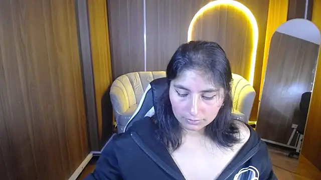 Snapshot of Gumball_b chatting on November 2, 2025, 3:22 am Gumball b online show from November 2, 2025, 3:22 am