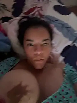 Snapshot of Tugatitacal chatting on February 13, 2026, 9:59 pm Tugatitacal online show from February 13, 2026, 9:59 pm