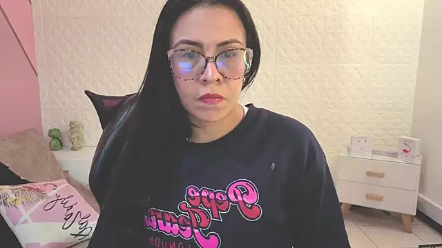 Snapshot of Eva_mermaid chatting on May 28, 2026, 2:34 pm Eva mermaid online show from May 28, 2026, 2:34 pm