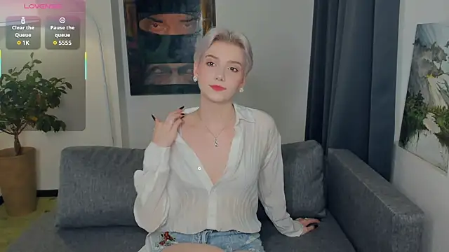 Snapshot of OdelynaAsp chatting on October 9, 2025, 11:55 am OdelynaAsp online show from October 9, 2025, 11:55 am