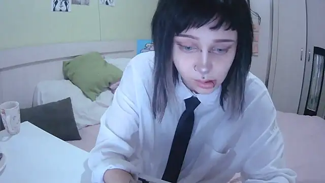 SineKiraReal online show from September 30, 2025, 11:27 am