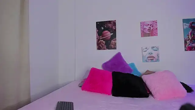 Snapshot of mia_purplee chatting on November 5, 2025, 3:09 am mia purplee online show from November 5, 2025, 3:09 am