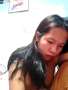 Snapshot of HotNaughtyGirl23 chatting on July 1, 2026, 11:21 am HotNaughtyGirl23 online show from July 1, 2026, 11:21 am