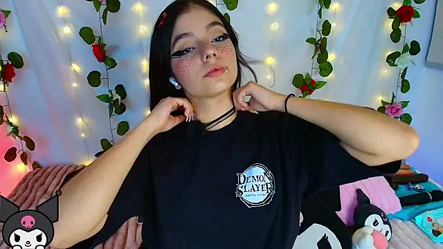 Snapshot of cutee_andrea chatting on November 1, 2025, 3:02 am cutee andrea online show from November 1, 2025, 3:02 am