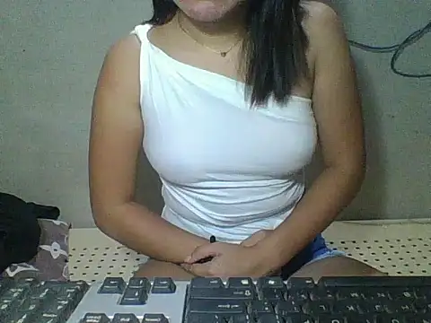 Skinny PinayGirljust18 online show from May 18, 2026, 8:02 pm