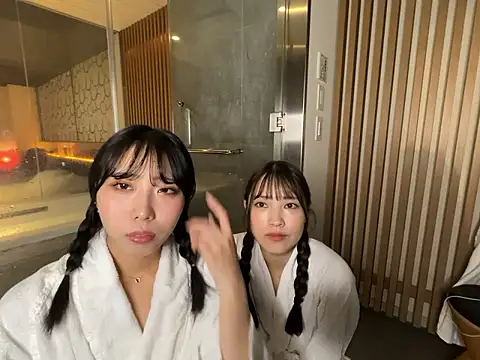 Snapshot of sono_chan chatting on October 30, 2025, 2:14 pm sono chan online show from October 30, 2025, 2:14 pm