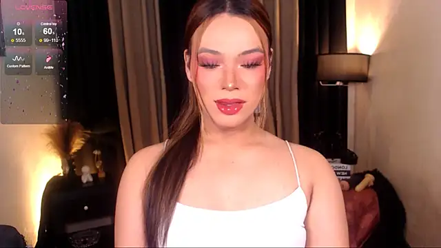 Snapshot of IamRaeganDolls69 chatting on February 16, 2026, 1:59 am IamRaeganDolls69 online show from February 16, 2026, 1:59 am