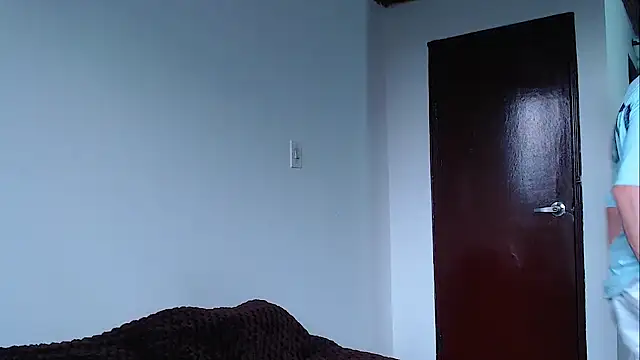 john vichenso online show from December 17, 2025, 9:53 pm