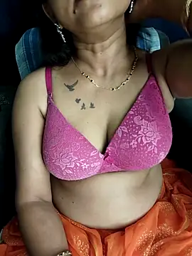 Snapshot of Sexy_juhee chatting on March 5, 2026, 9:43 pm Sexy juhee online show from March 5, 2026, 9:43 pm