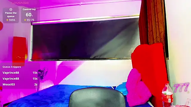 Snapshot of Britany_montiel chatting on June 20, 2026, 7:19 pm Britany montiel online show from June 20, 2026, 7:19 pm