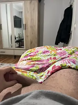 Erenn9972 online show from January 18, 2026, 7:06 pm