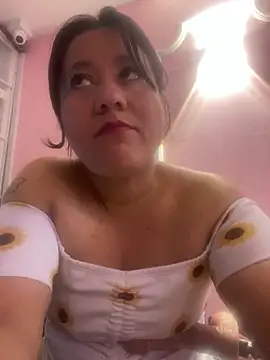 Snapshot of ScarlethAH chatting on September 27, 2025, 1:56 am ScarlethAH online show from September 27, 2025, 1:56 am