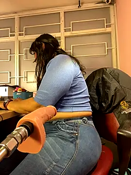 Snapshot of ScarlethAH chatting on September 25, 2025, 1:11 am ScarlethAH online show from September 25, 2025, 1:11 am