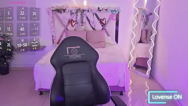 ZURY TAY online show from February 7, 2026, 11:51 am