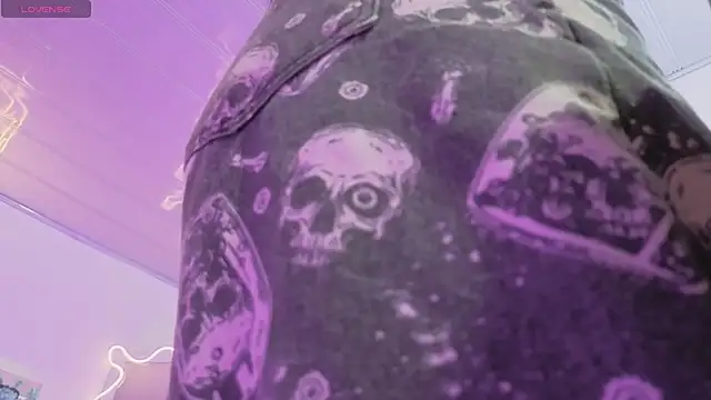 ZURY TAY online show from February 13, 2026, 11:54 am