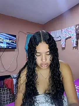 ValentinaMartel online show from October 9, 2025, 8:31 pm