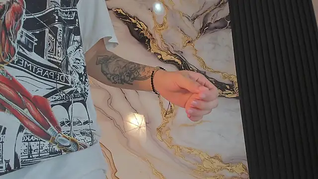 azul honey online show from November 17, 2025, 6:34 pm