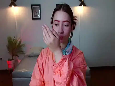 Snapshot of Evanss_lx chatting on November 14, 2025, 12:42 pm Evanss lx online show from November 14, 2025, 12:42 pm