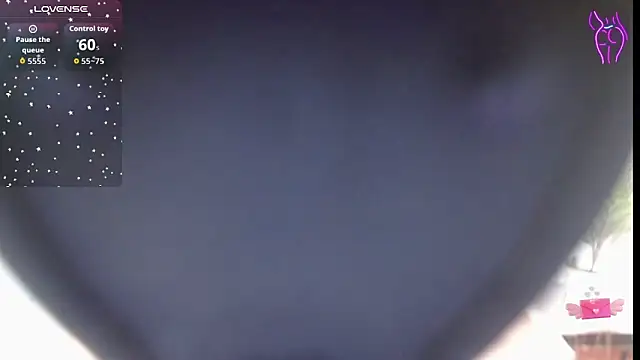 Snapshot of Evanss_lx chatting on November 26, 2025, 6:52 pm Evanss lx online show from November 26, 2025, 6:52 pm