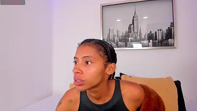 sarah ashbourne online show from November 17, 2025, 1:59 pm