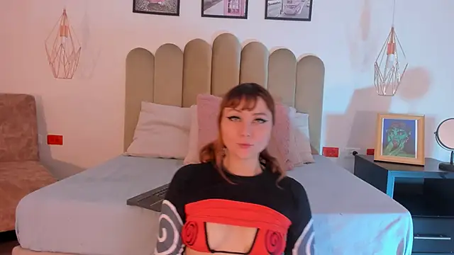 Snapshot of raven_black_ chatting on October 25, 2025, 1:45 pm raven black online show from October 25, 2025, 1:45 pm