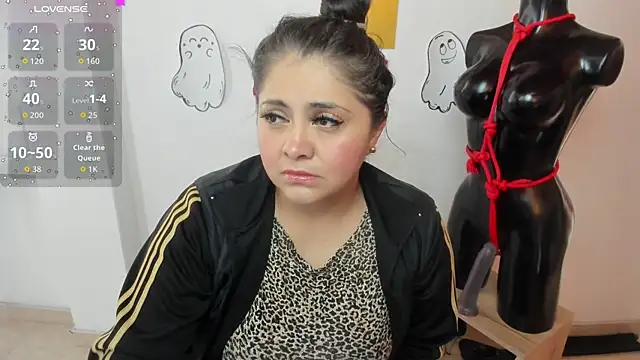 Snapshot of TifanyAmazinng chatting on October 7, 2025, 1:12 pm TifanyAmazinng online show from October 7, 2025, 1:12 pm