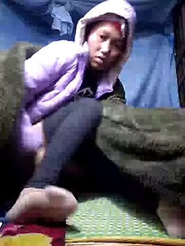 Snapshot of PhamPm70 chatting on November 28, 2025, 11:16 pm PhamPm70 online show from November 28, 2025, 11:16 pm