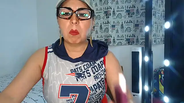 Snapshot of SweetCatheryne chatting on July 3, 2026, 6:03 pm SweetCatheryne online show from July 3, 2026, 6:03 pm