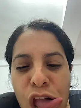 Moon-Lice online show from April 8, 2026, 2:24 am