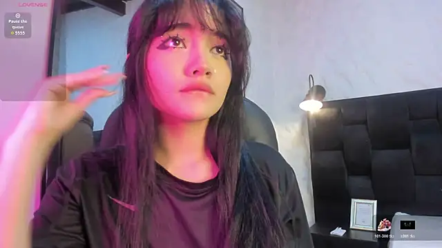 Snapshot of Darky_Doll chatting on December 15, 2025, 8:58 pm Darky Doll online show from December 15, 2025, 8:58 pm