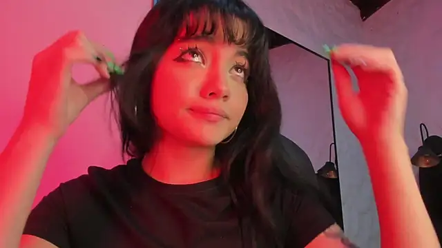 Snapshot of Darky_Doll chatting on October 14, 2025, 4:46 am Darky Doll online show from October 14, 2025, 4:46 am