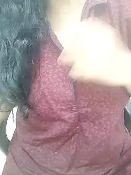 tami lavanya online show from December 17, 2025, 5:40 pm