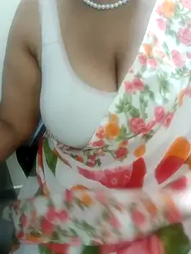 Snapshot of tami_lavanya chatting on October 14, 2025, 5:02 pm tami lavanya online show from October 14, 2025, 5:02 pm