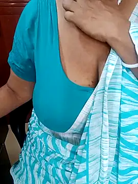 Snapshot of tami_lavanya chatting on October 12, 2025, 3:19 am tami lavanya online show from October 12, 2025, 3:19 am