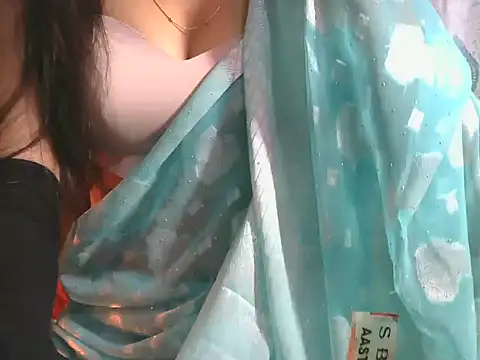 sheetal-sheetal95 online show from November 21, 2025, 6:29 pm