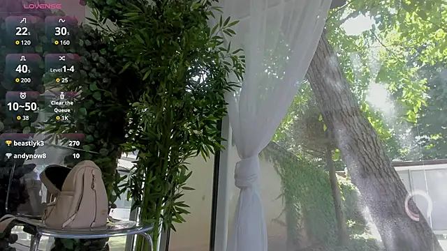 Lexi Storm online show from June 27, 2026, 12:22 pm